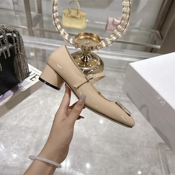 2025112717154018 270